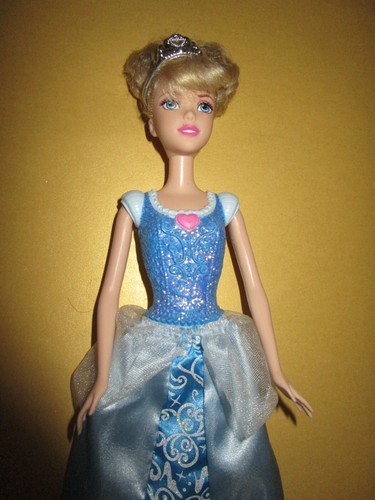 614 alte blonde - b-614)alte, disney