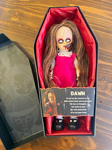 Mezco living dead - living, dolls